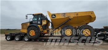 John Deere 460E Wassertanker