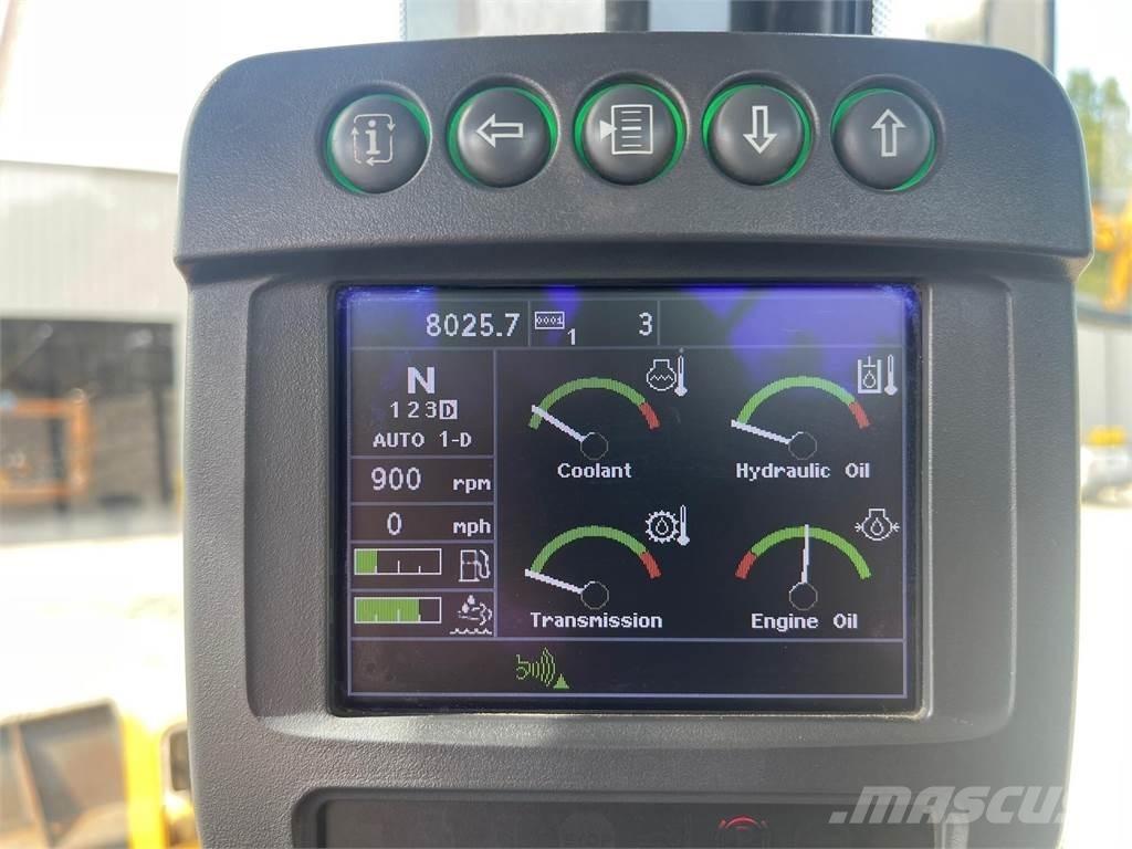 John Deere 744K Radlader