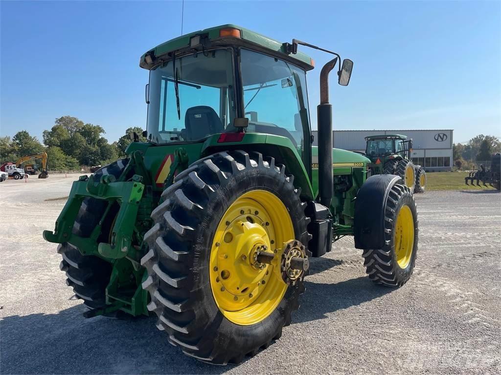 John Deere 8200 Traktoren