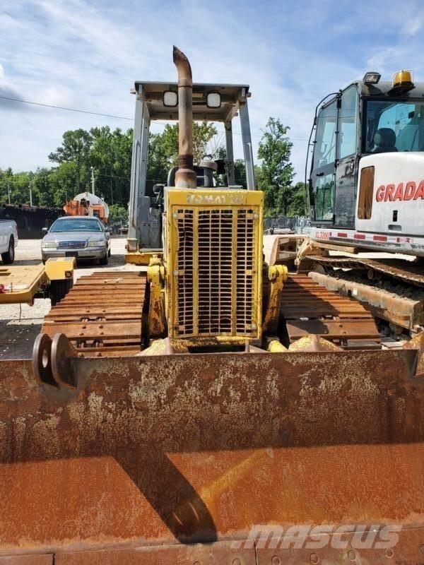 Komatsu D38P-1 LGP Bulldozer