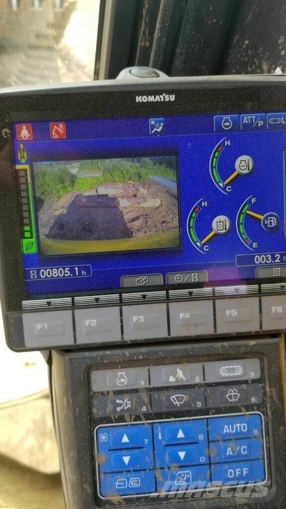 Komatsu PC490 LC-11 Raupenbagger