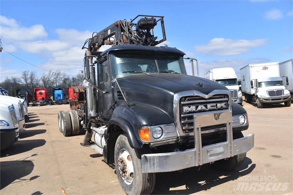 Mack GRANITE CV713 Kranwagen