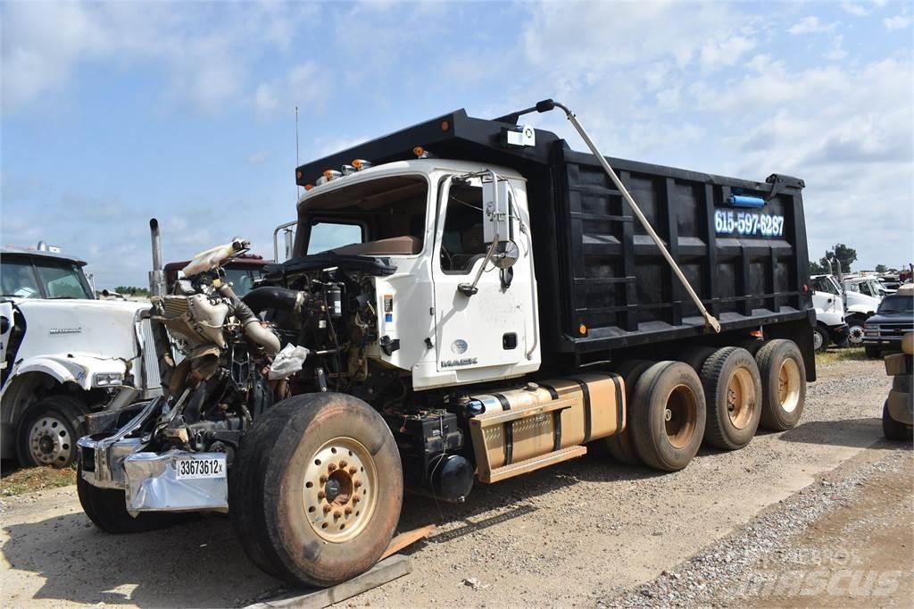 Mack GRANITE GU713 Kipper