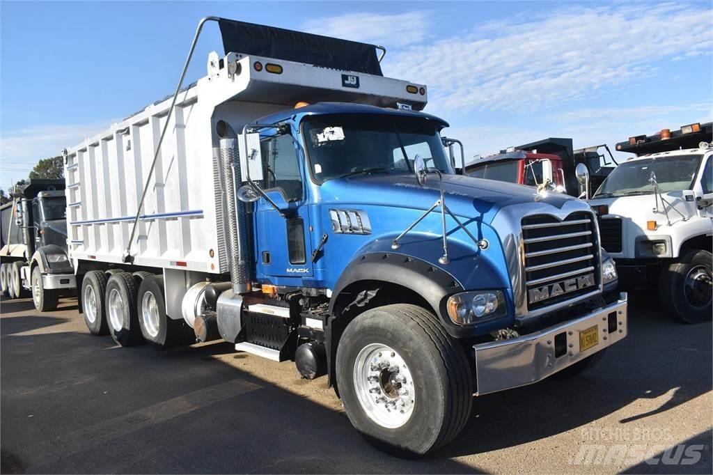 Mack GRANITE GU713 Kipper