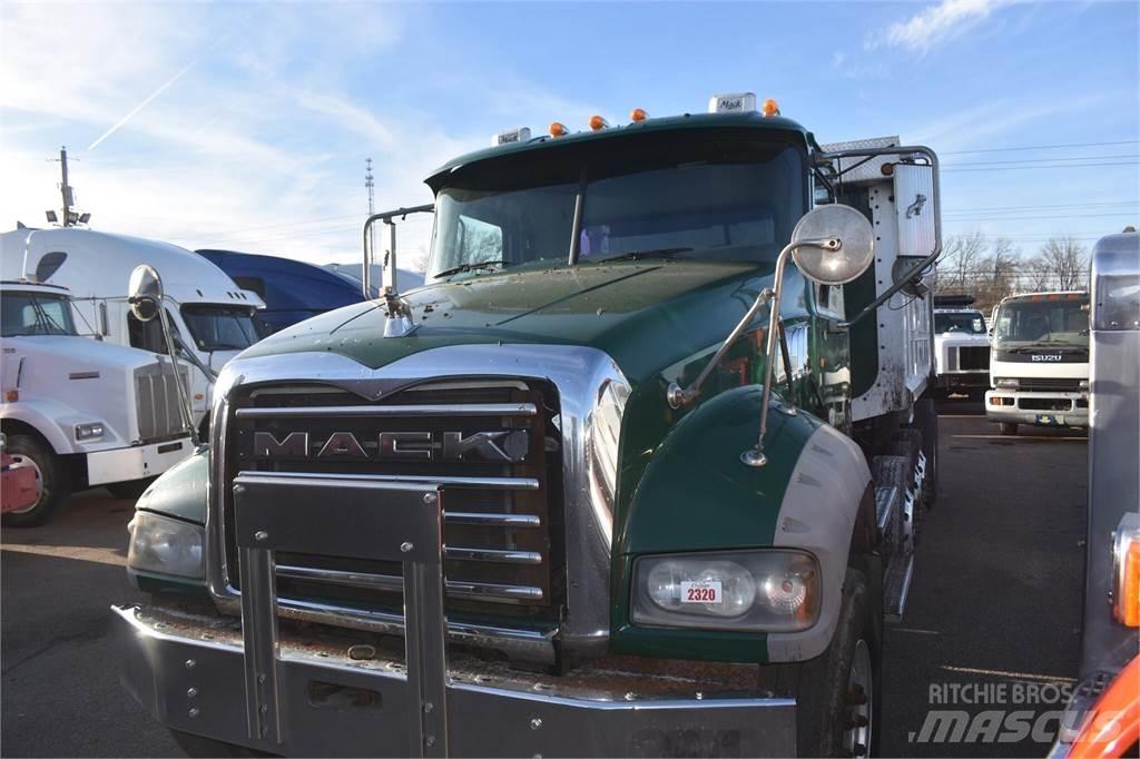 Mack GRANITE GU713 Kipper
