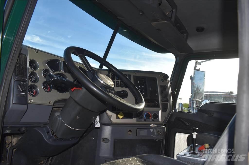 Mack GRANITE GU713 Kipper