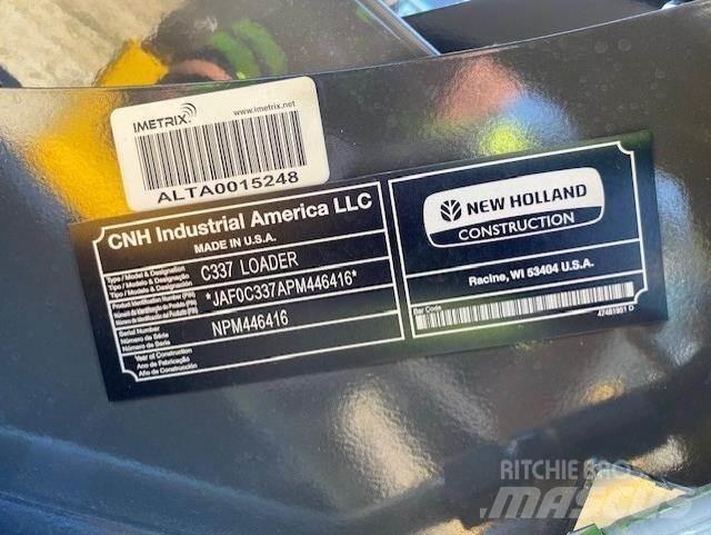 New Holland C337 Kompaktlader
