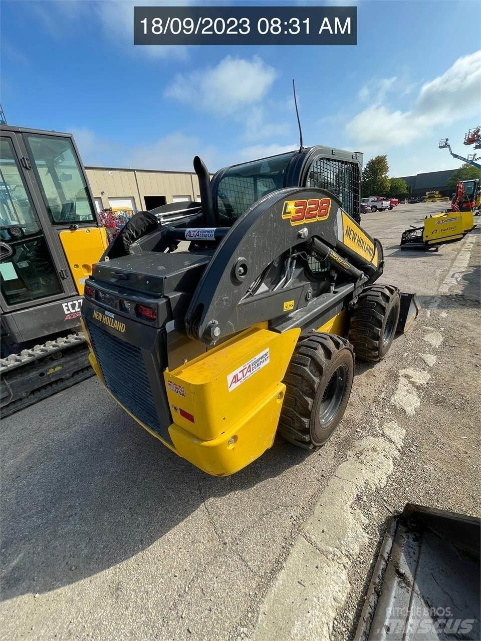 New Holland L328 Kompaktlader