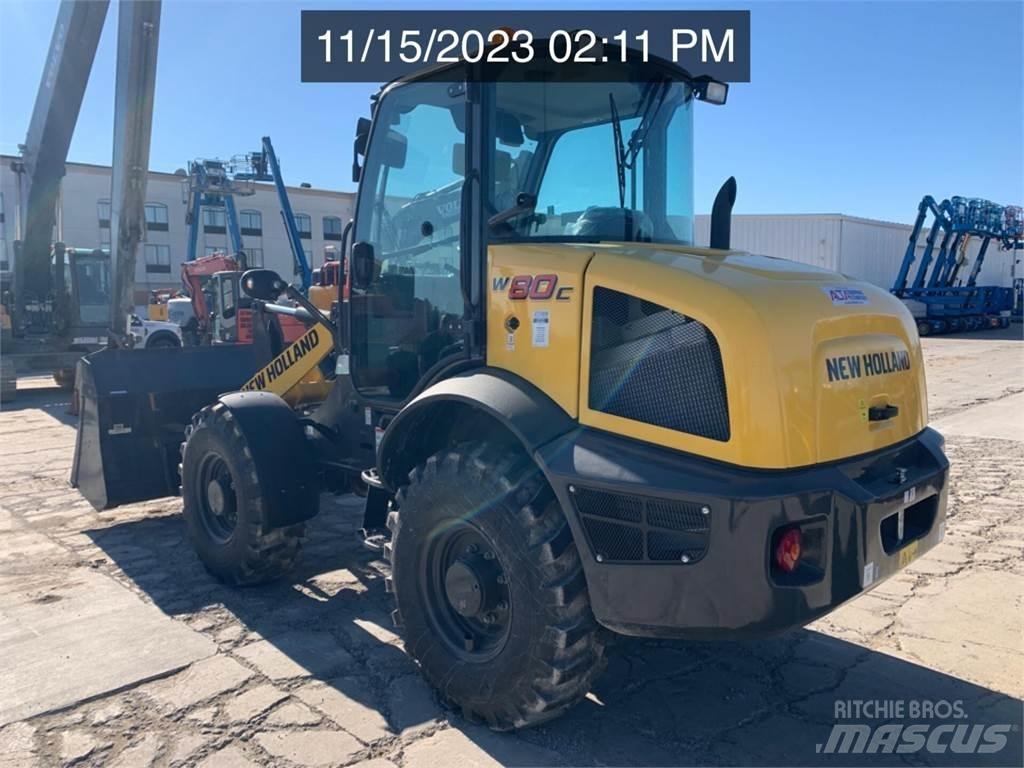 New Holland W80C Radlader