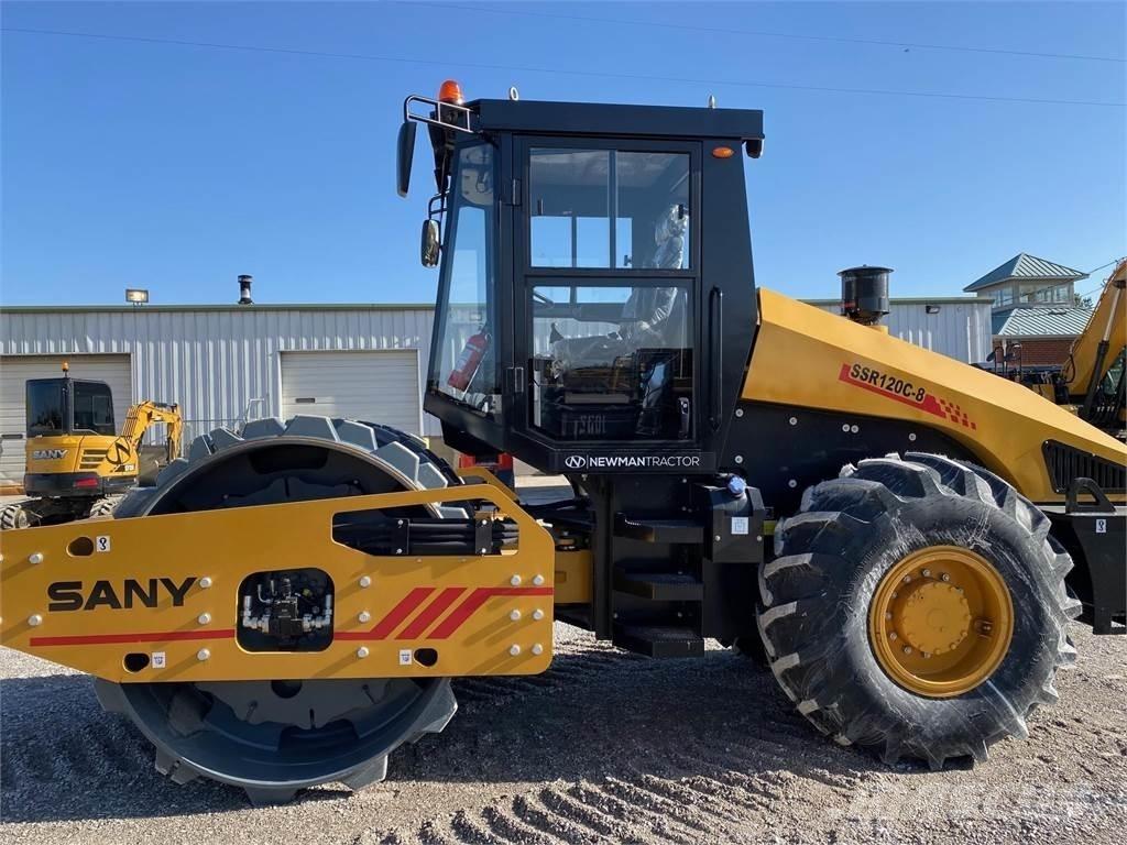 Sany SSR120C-8 Müllverdichter