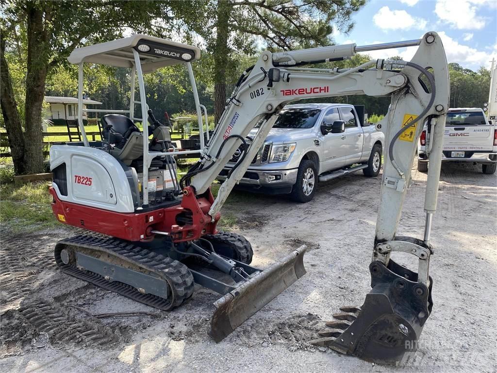 Takeuchi TB225 Minibagger < 7t