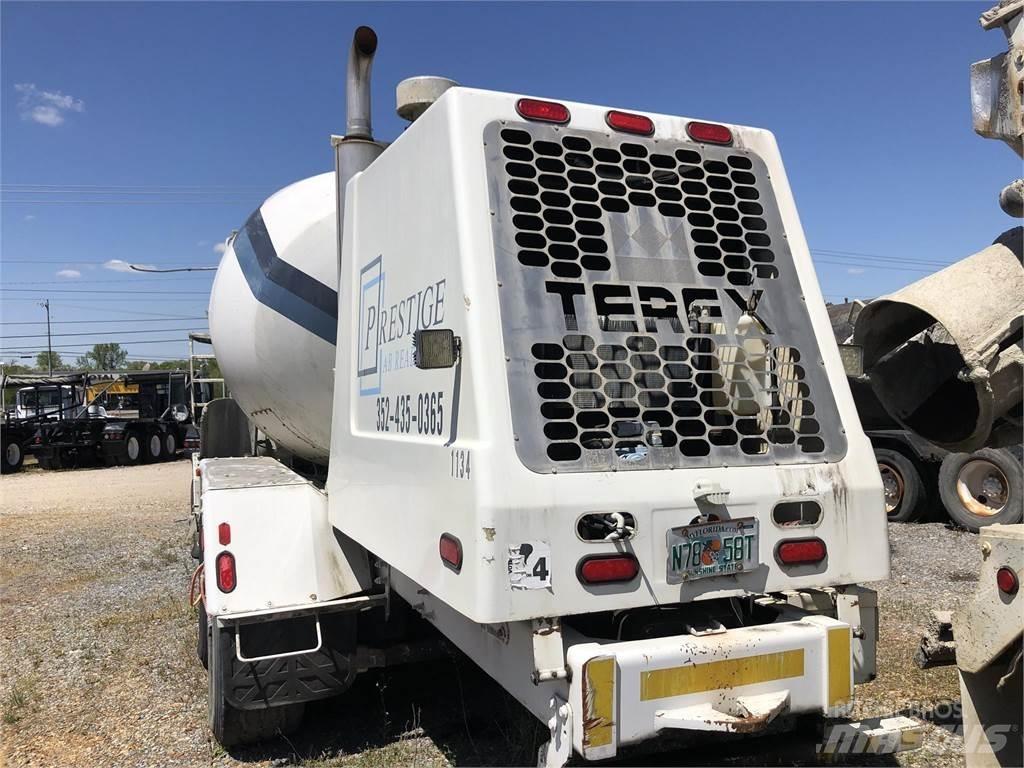 Terex FDB6000 Beton-Mischfahrzeuge