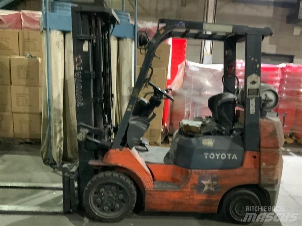 Toyota 7FGCU25 Andere Gabelstapler