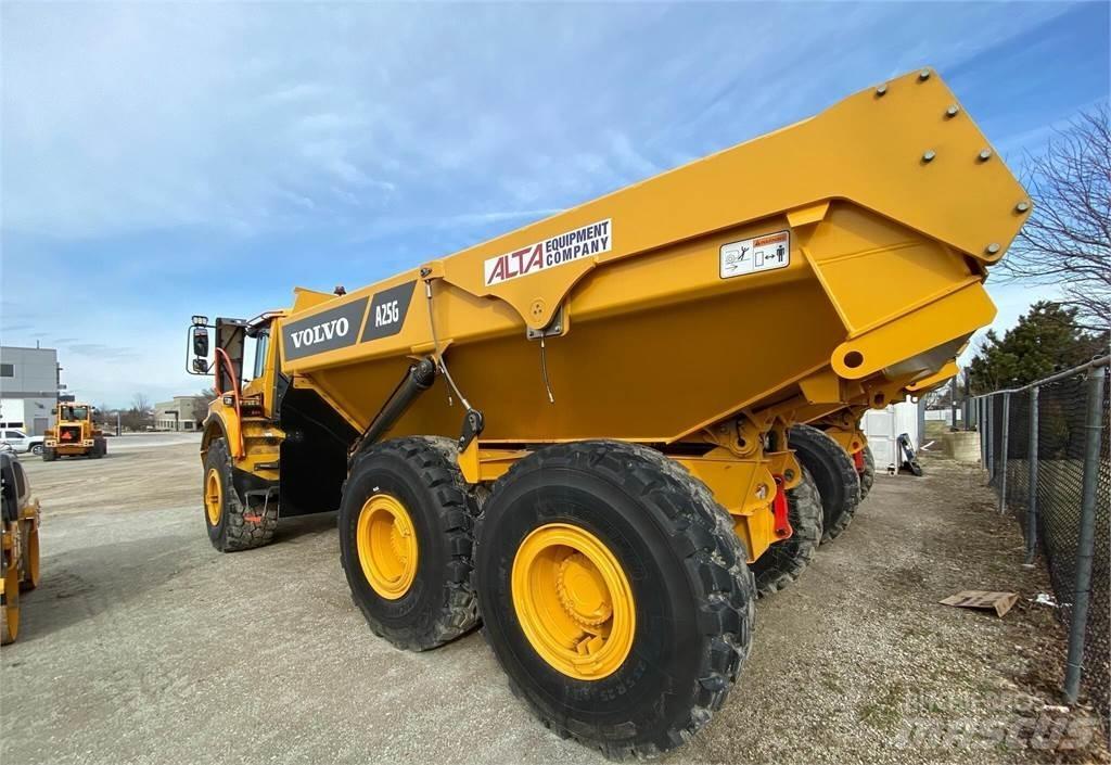 Volvo A25G Dumper - Knickgelenk