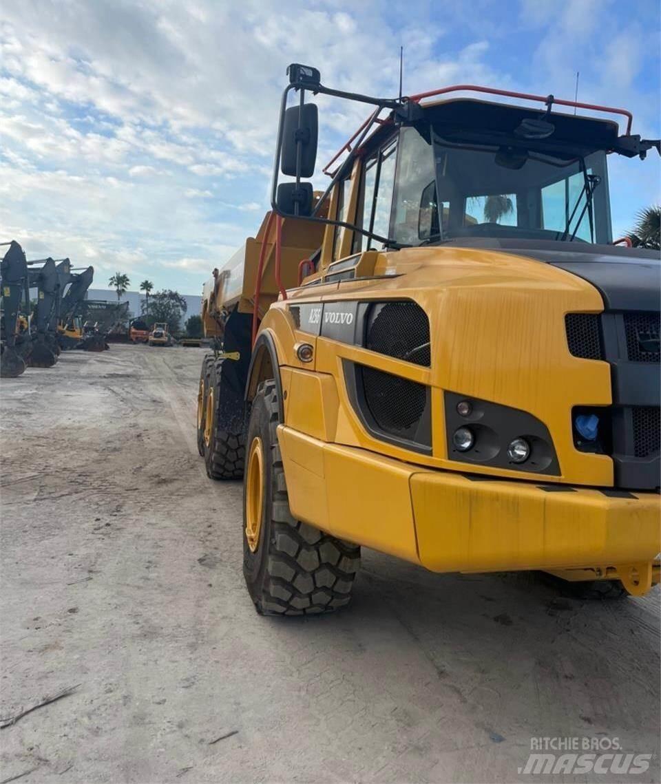 Volvo A25G Dumper - Knickgelenk