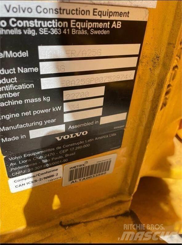Volvo A25G Dumper - Knickgelenk
