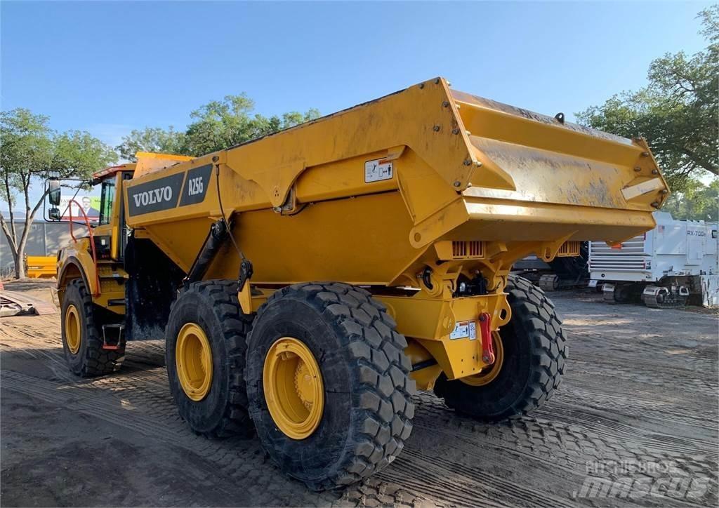Volvo A25G Dumper - Knickgelenk