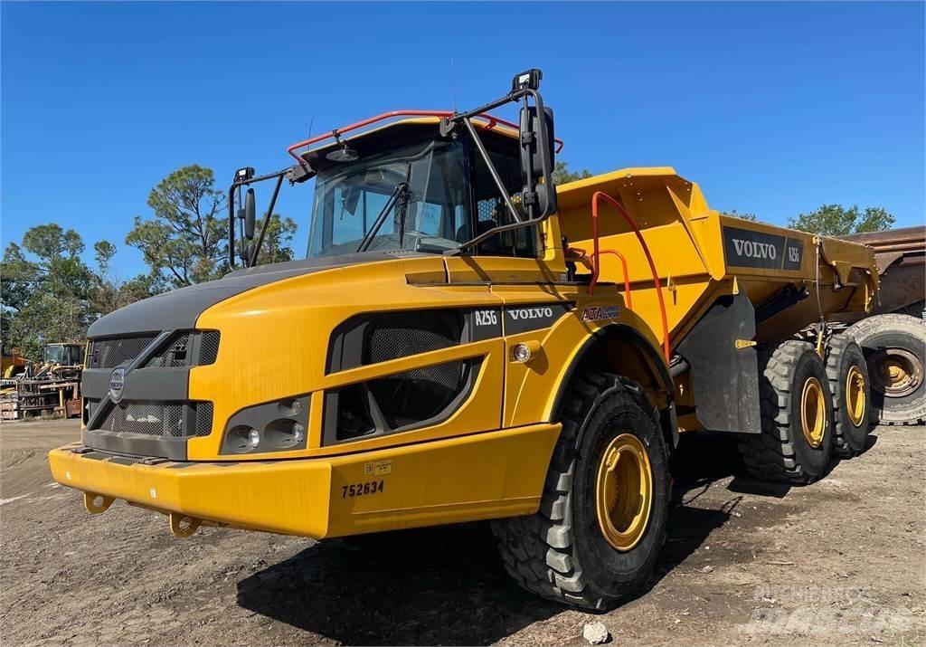 Volvo A25G Dumper - Knickgelenk