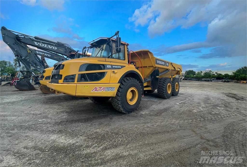 Volvo A25G Dumper - Knickgelenk