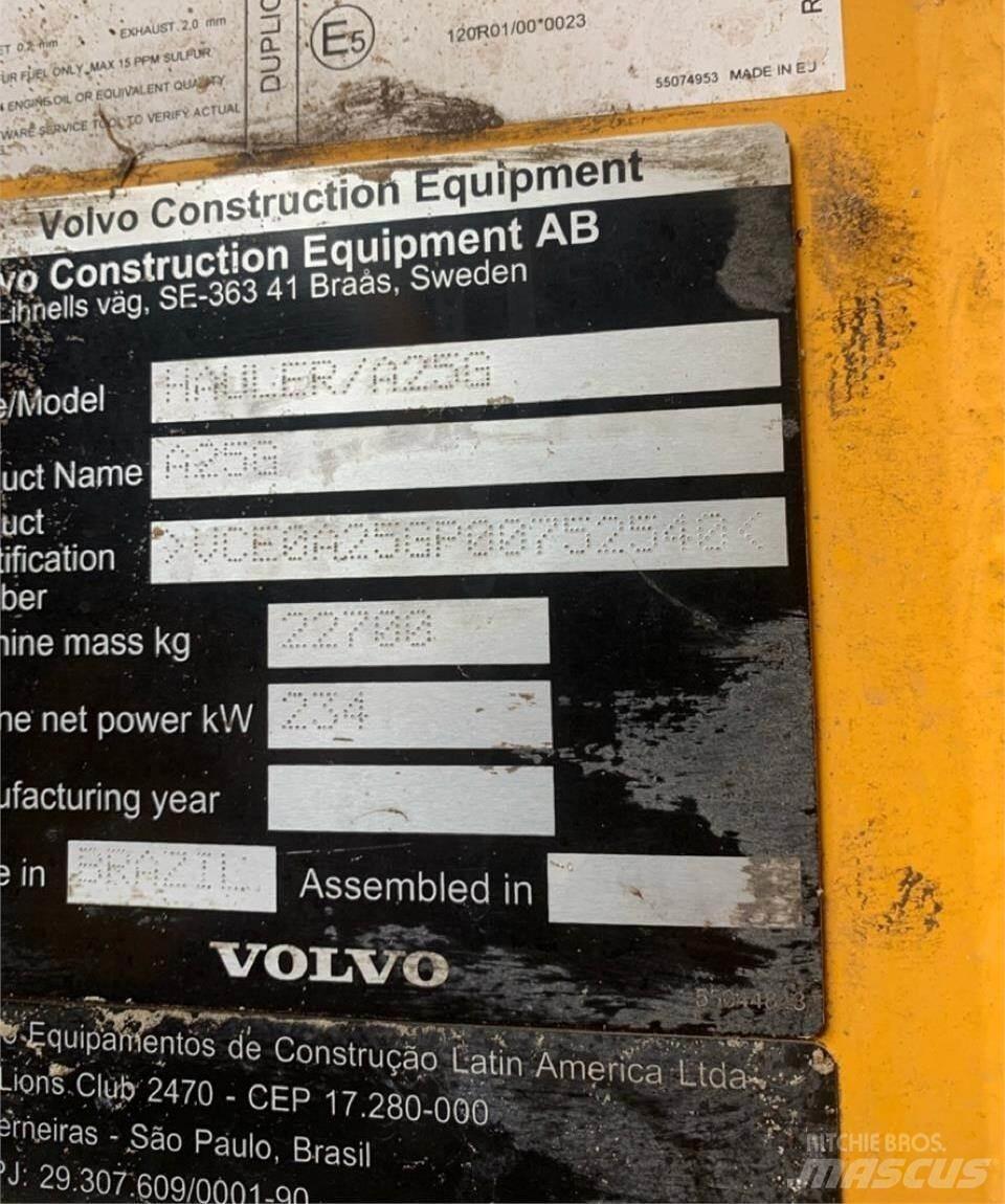Volvo A25G Dumper - Knickgelenk
