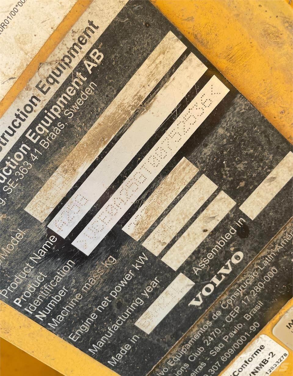 Volvo A25G Dumper - Knickgelenk
