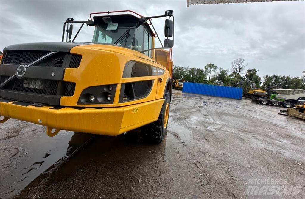 Volvo A25G Dumper - Knickgelenk