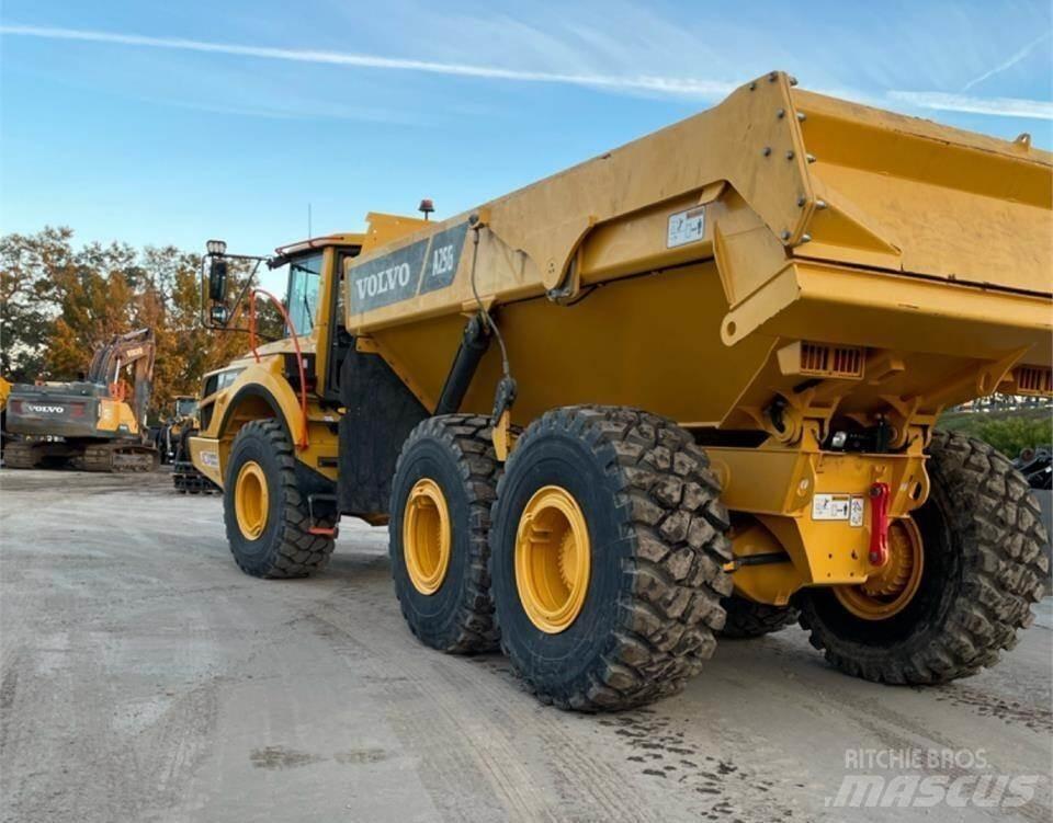 Volvo A25G Dumper - Knickgelenk