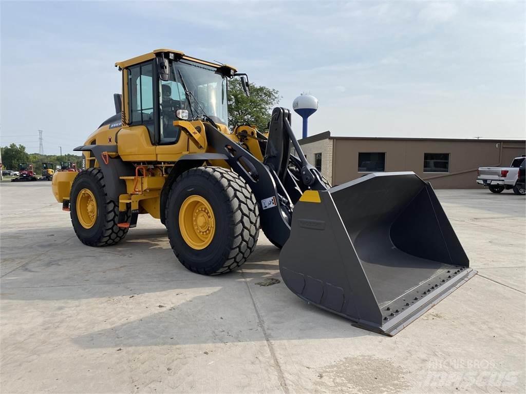 Volvo L90H Radlader
