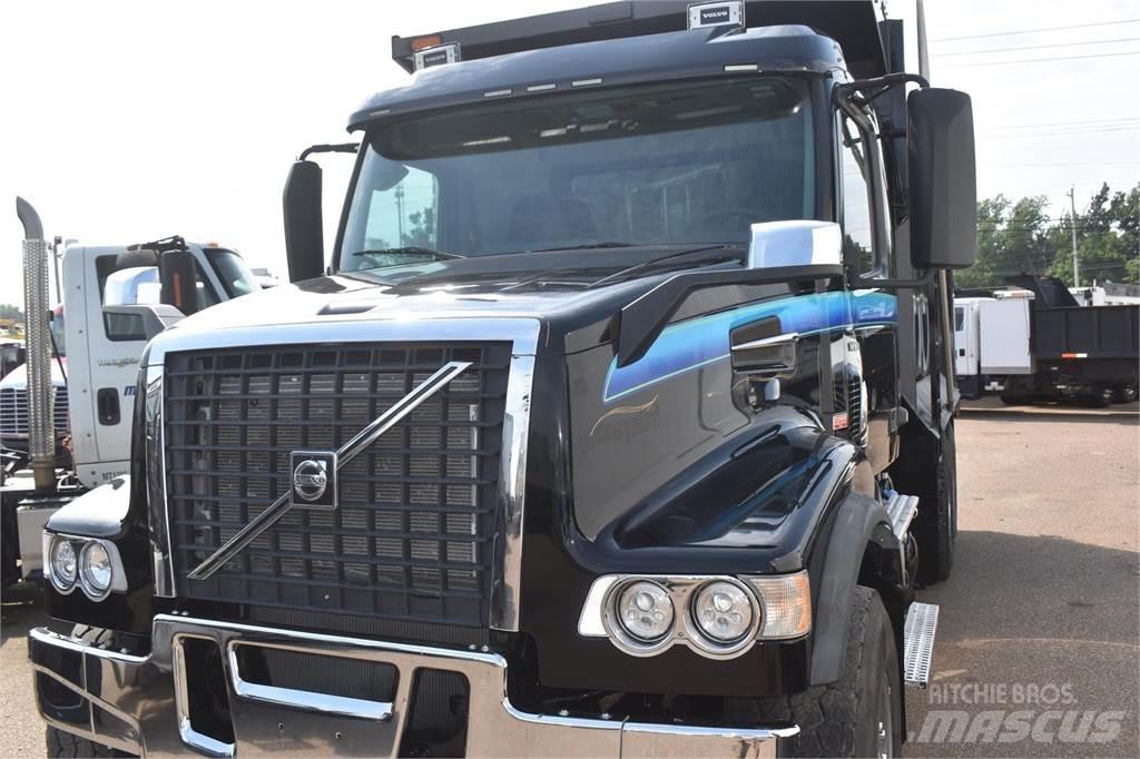 Volvo VHD104F300 Kipper