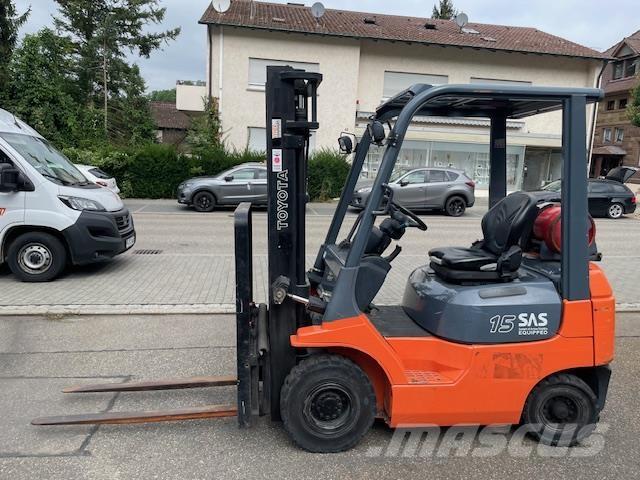 Toyota 42-7FGF15 Gas Stapler