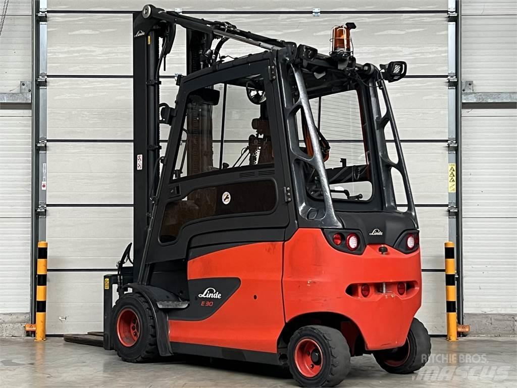 Linde E30/600HL Elektro Stapler