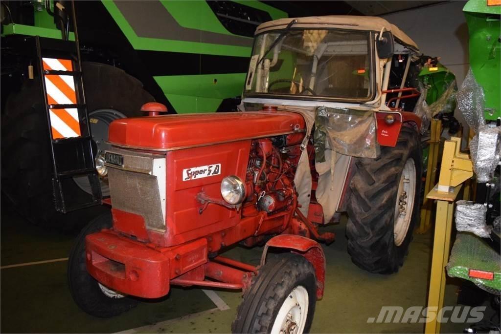 Renault Super 5D Traktoren