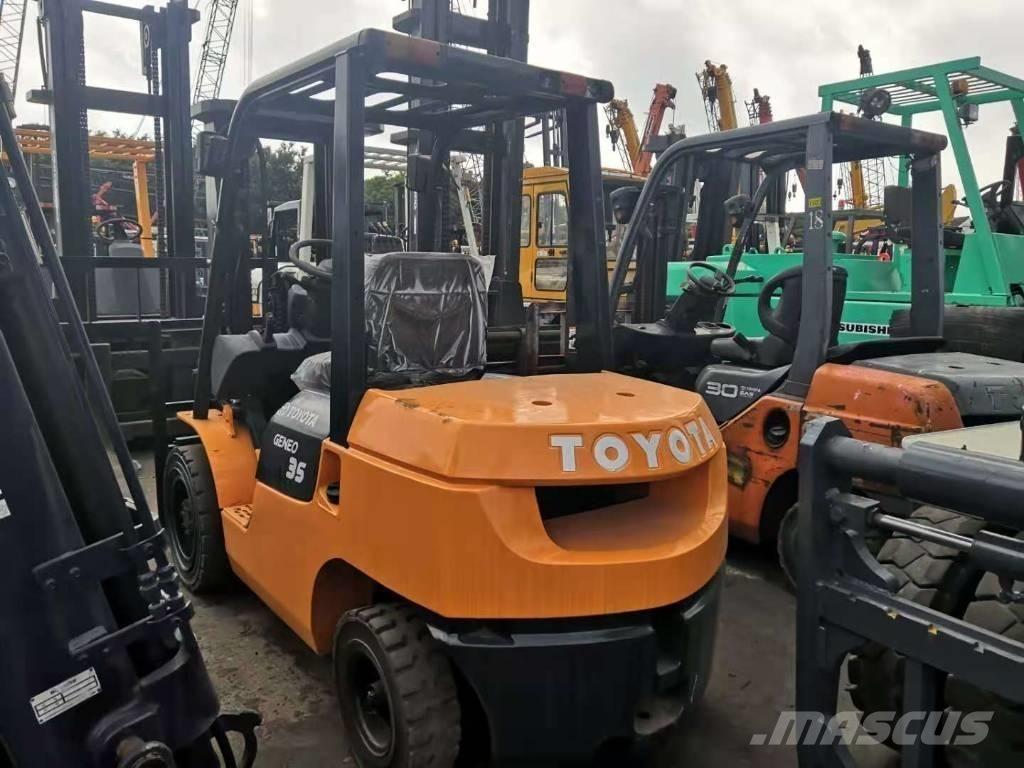 Toyota 3.5 ton Diesel Stapler