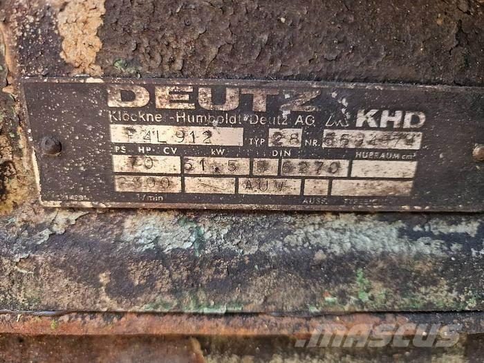  Engines F4L912 Transport Sonstige