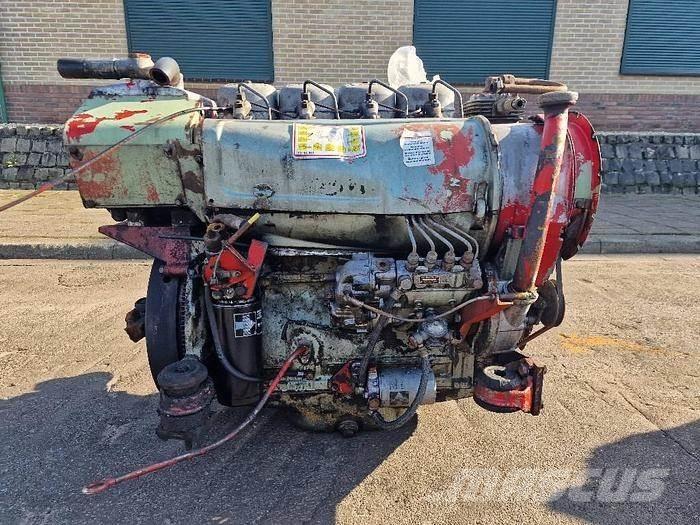  Engines F4L912 Transport Sonstige