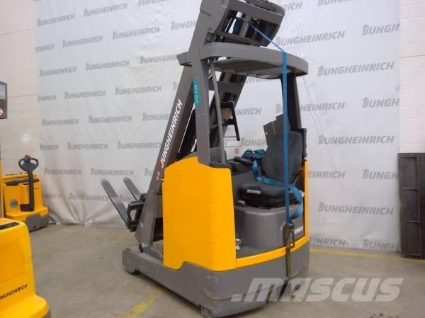 Jungheinrich ETV 214 Schubmaststapler