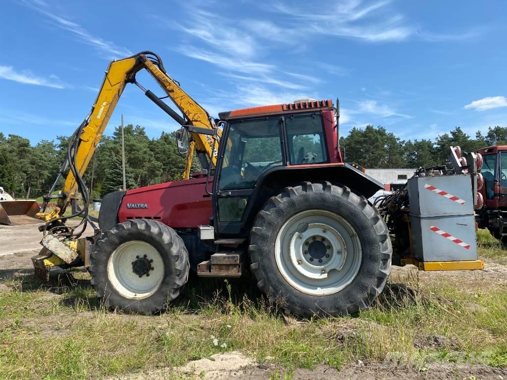 Valtra 6350 Traktoren