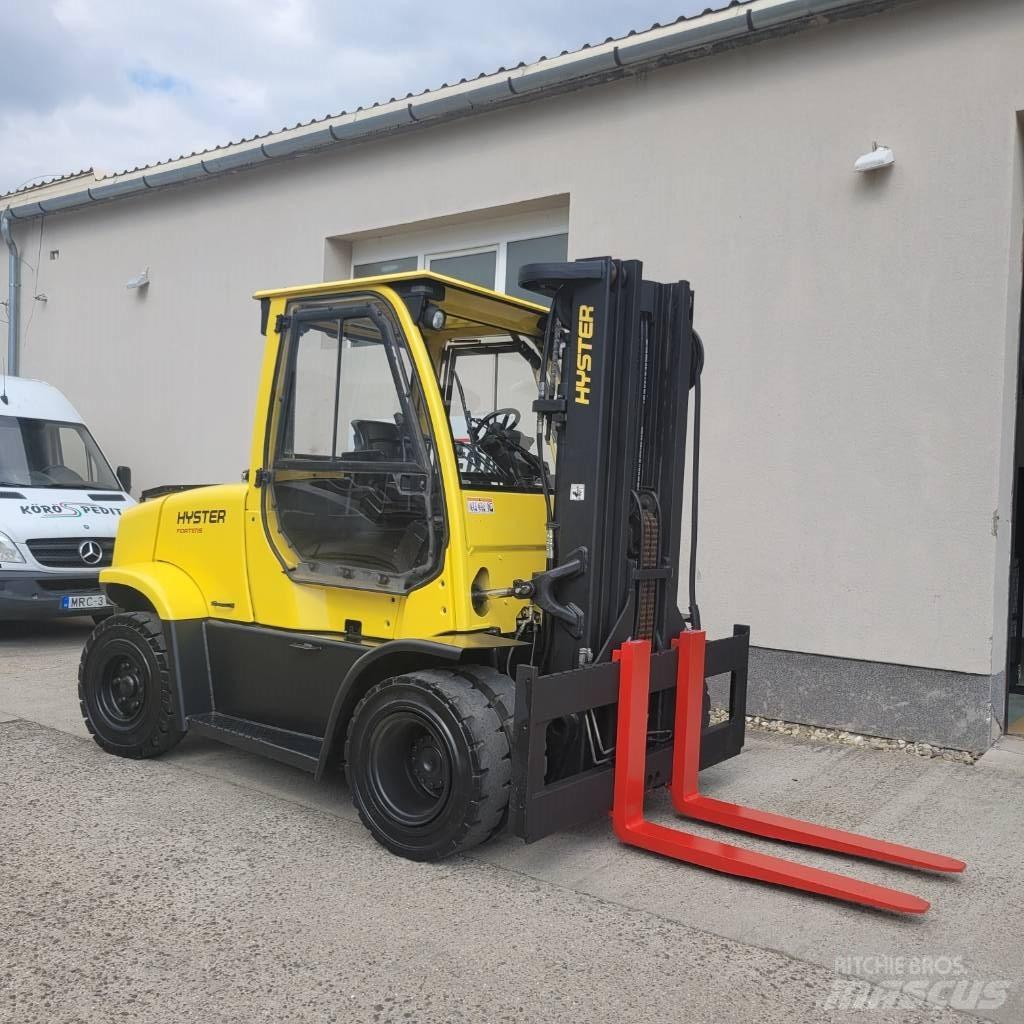 Hyster H 7.0 FT Gas Stapler