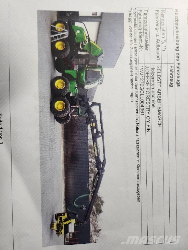 John Deere 1270 G Harvester