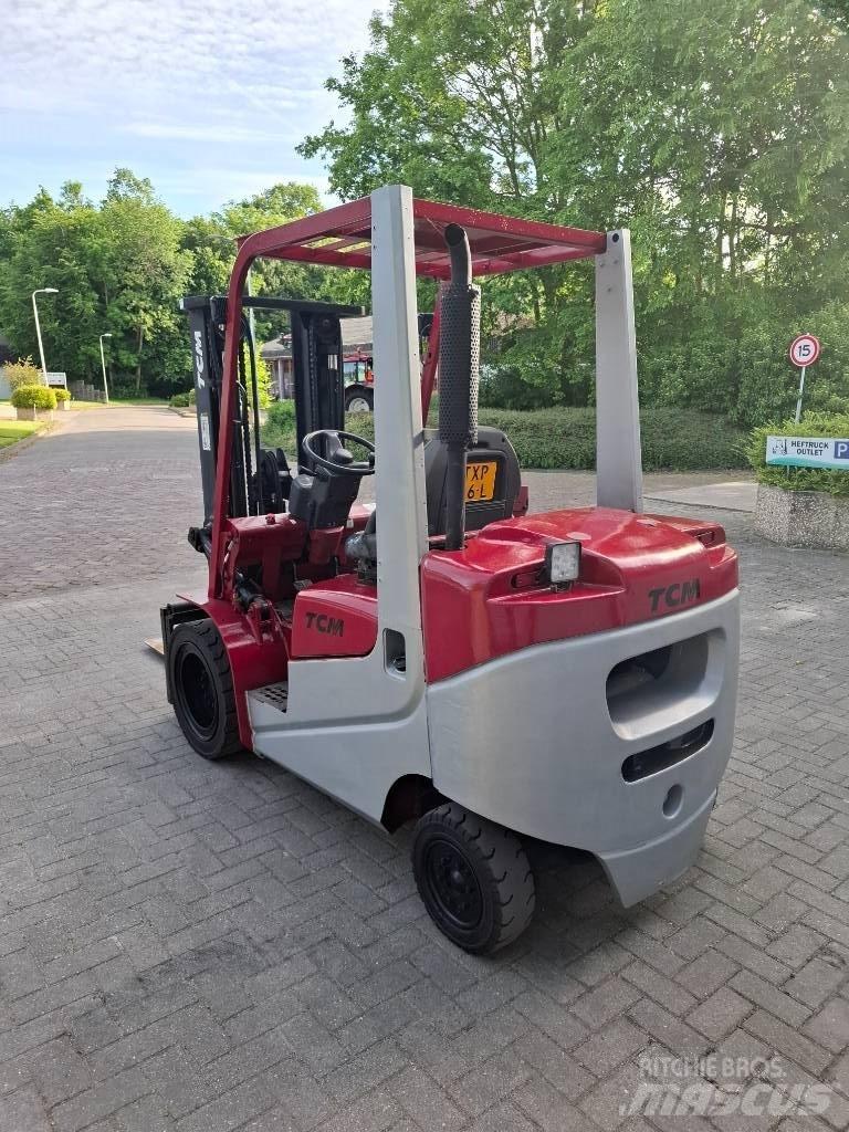 TCM FA30D-J Heftruck Diesel Stapler