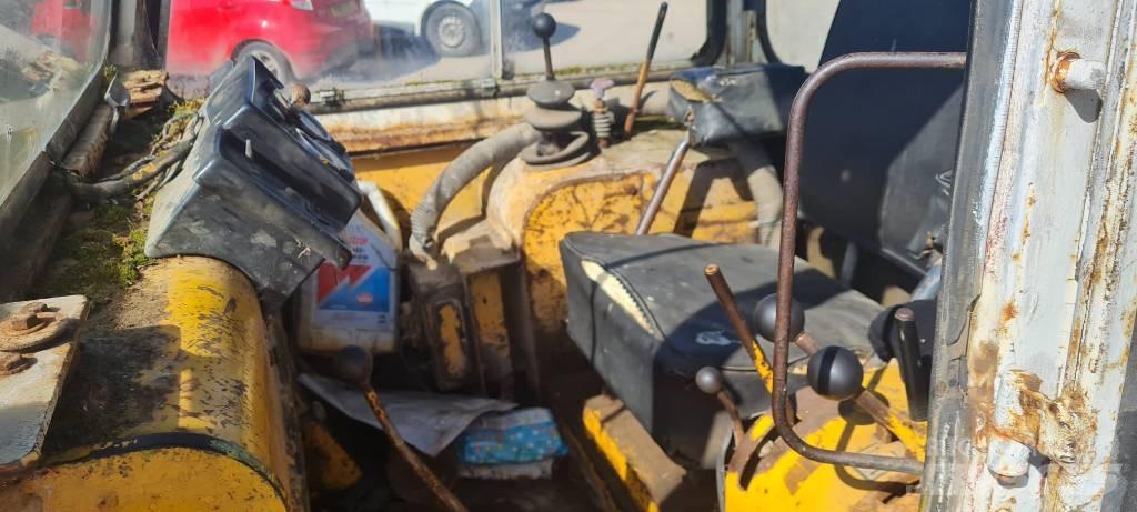 International 100B Bulldozer