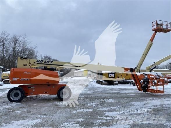 JLG 860SJ Teleskopbühnen