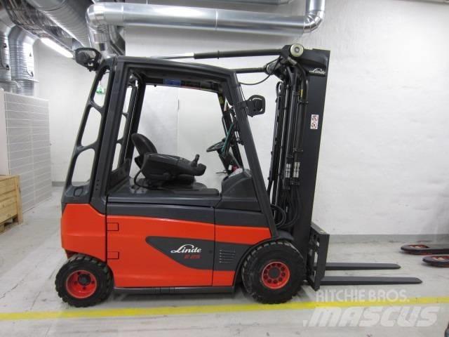 Linde E25 Elektro Stapler