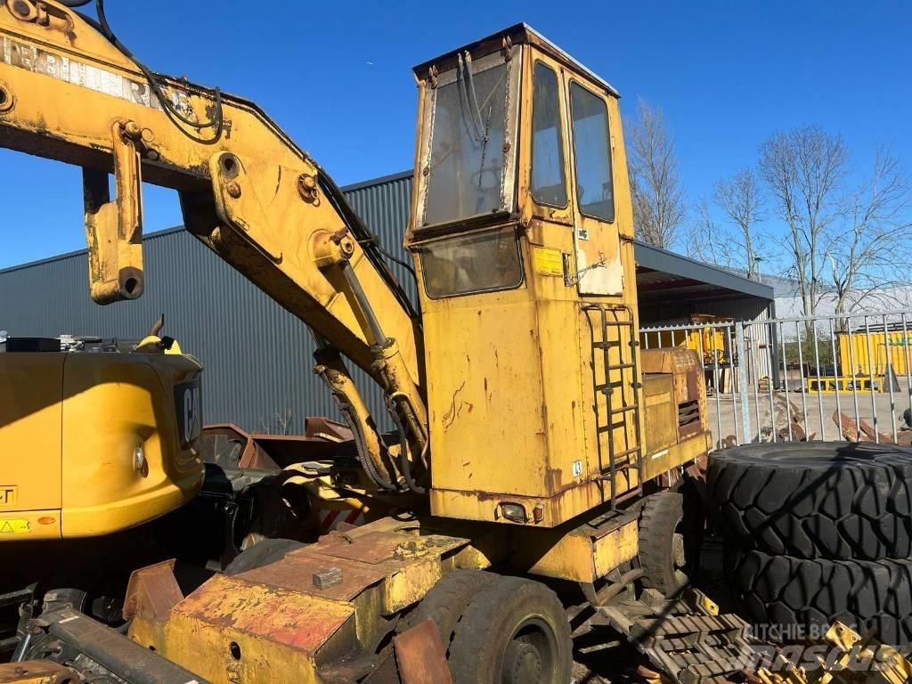 Liebherr 7951 Mobilbagger