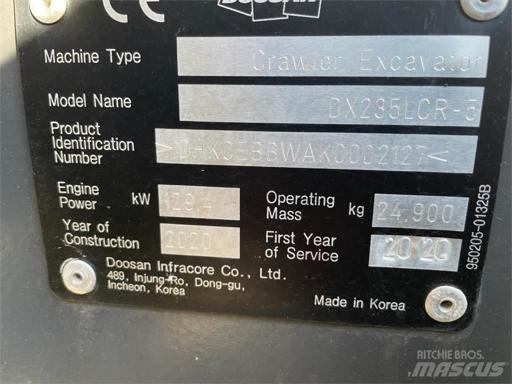 Doosan DX235 LRC Raupenbagger