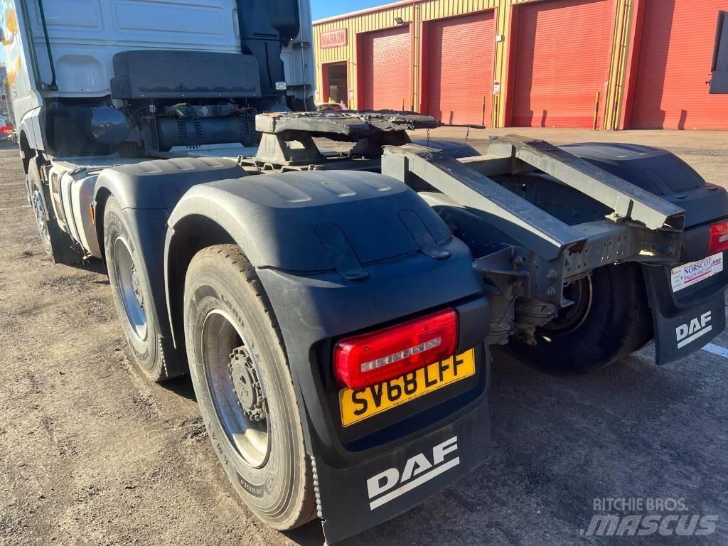 DAF 530 Sattelzugmaschinen