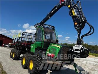 John Deere 810 E Forwarder