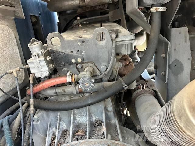 MB Crusher OM 926 LA Motoren