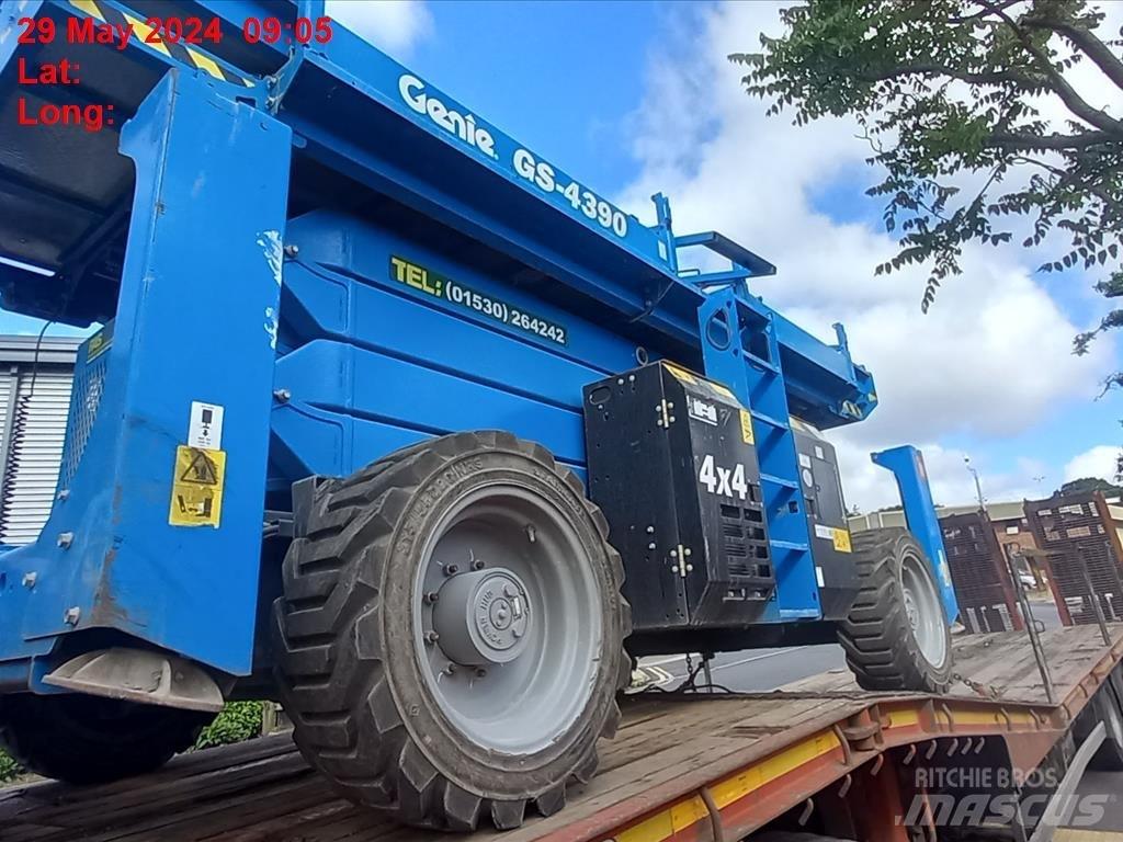 Genie GS 4390 Scheren-Arbeitsbühnen