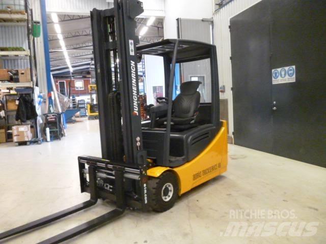 Jungheinrich EFG 216 Elektro Stapler